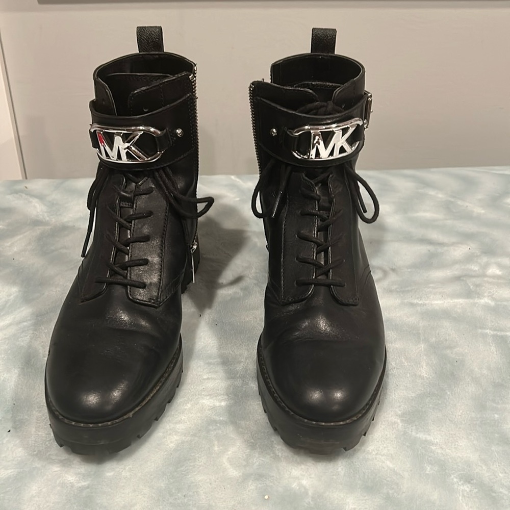 Michael Kors black boots size 7.5